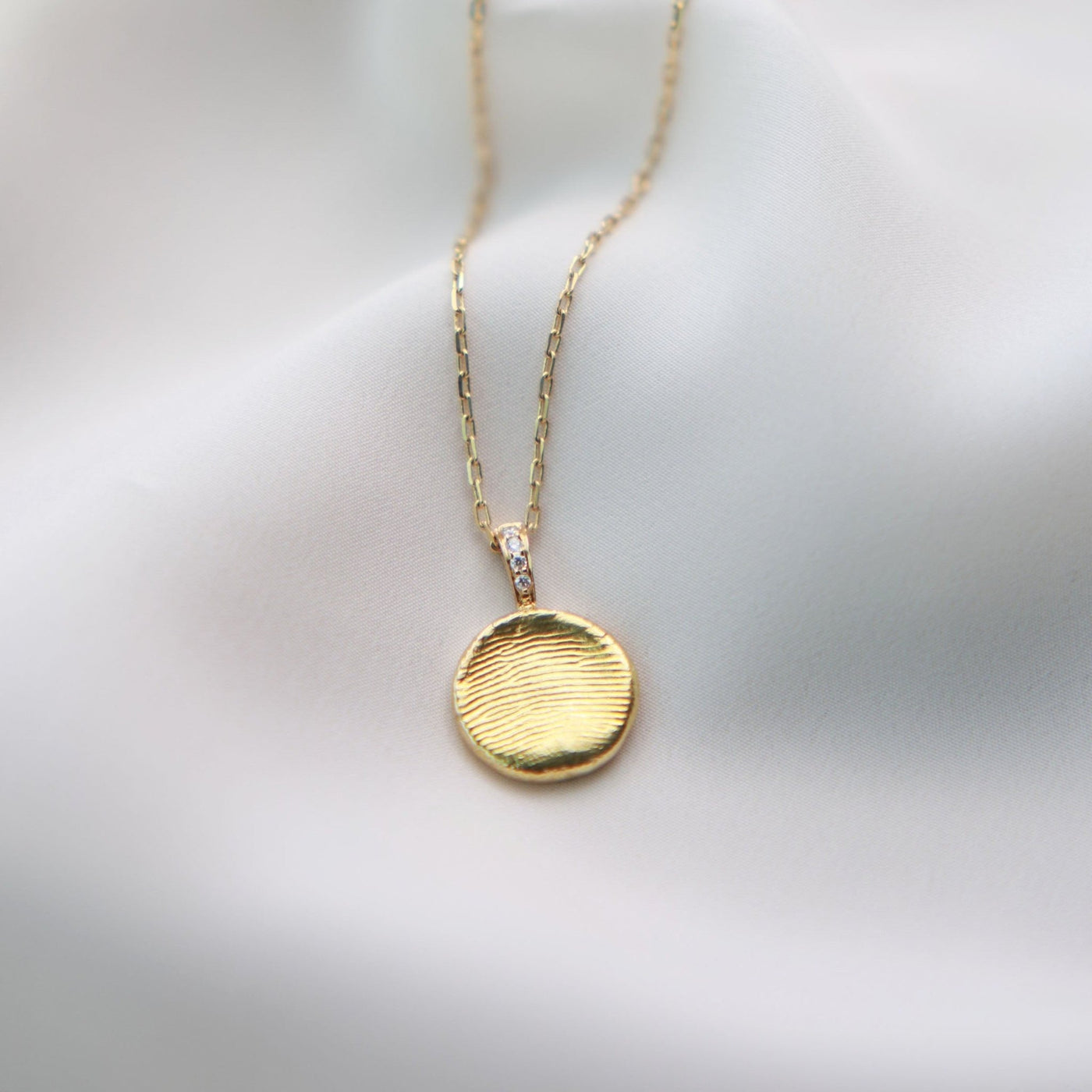 18K Gold & Diamond Fingerprint Necklace