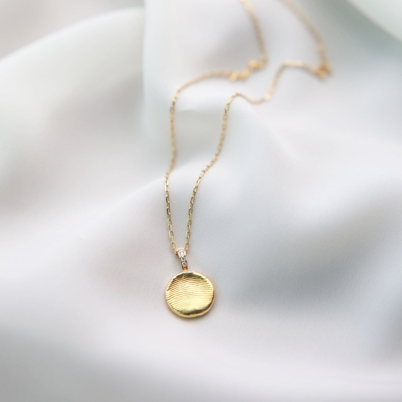 18K Gold & Diamond Fingerprint Necklace