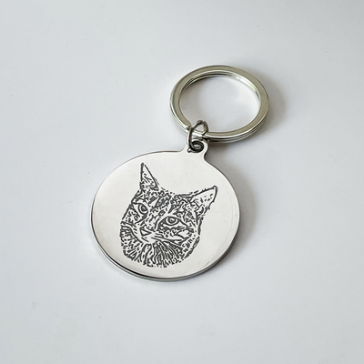 ENGRAVED PET PORTRAIT KEYRING