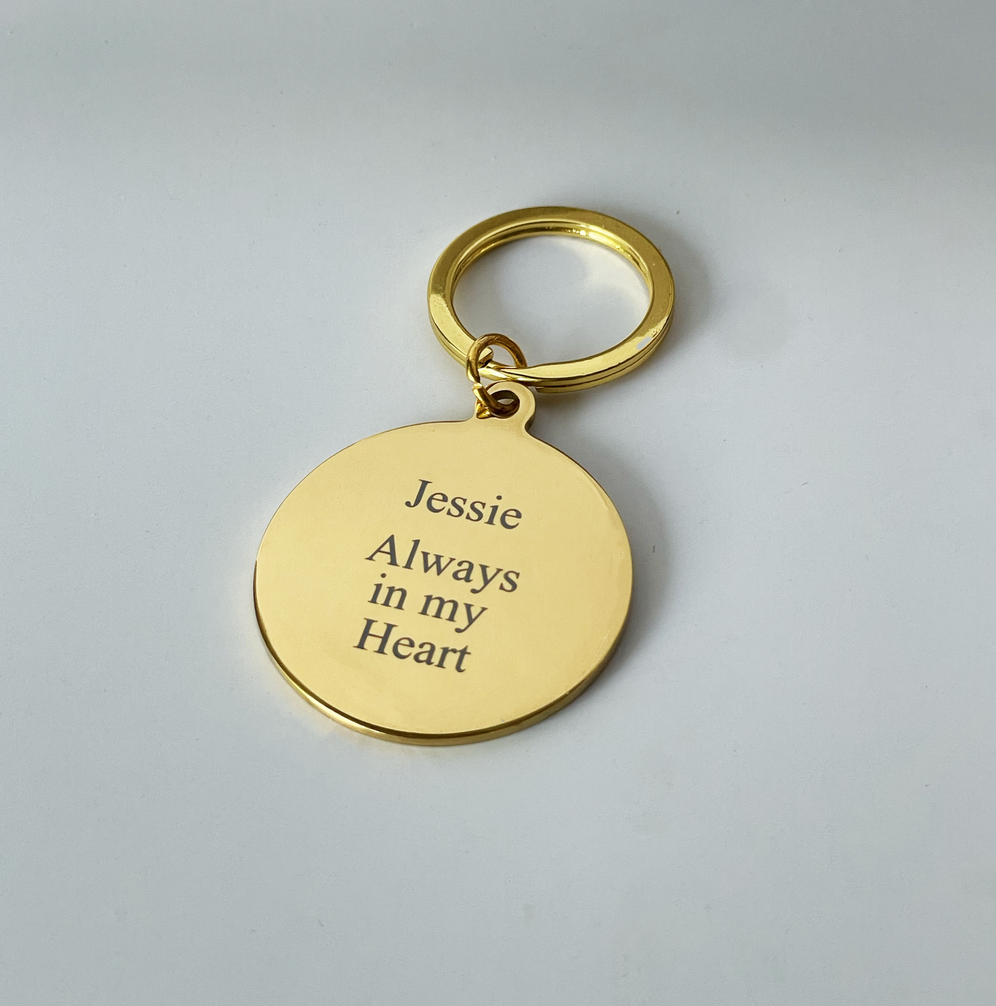 ENGRAVED PET PORTRAIT KEYRING