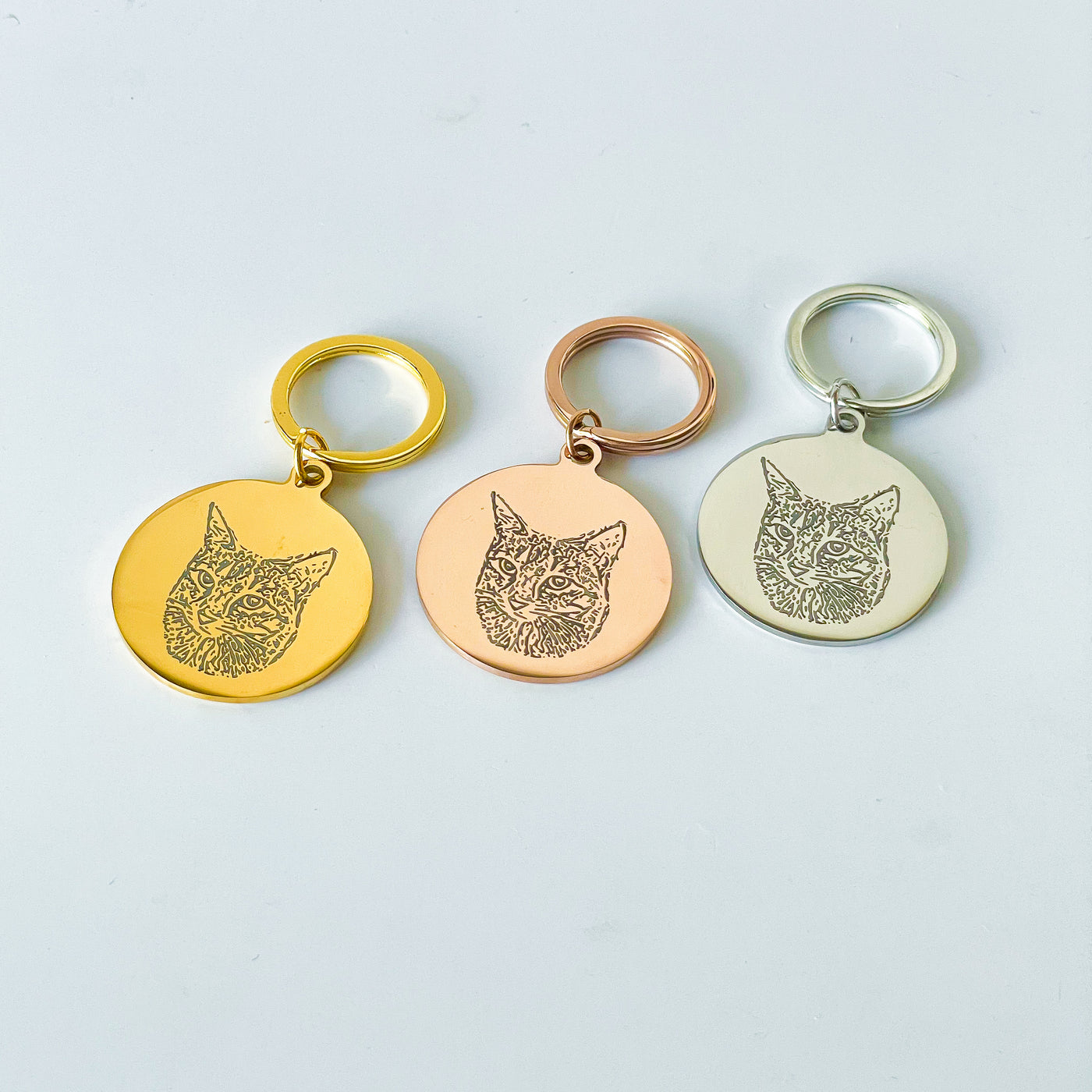 ENGRAVED PET PORTRAIT KEYRING