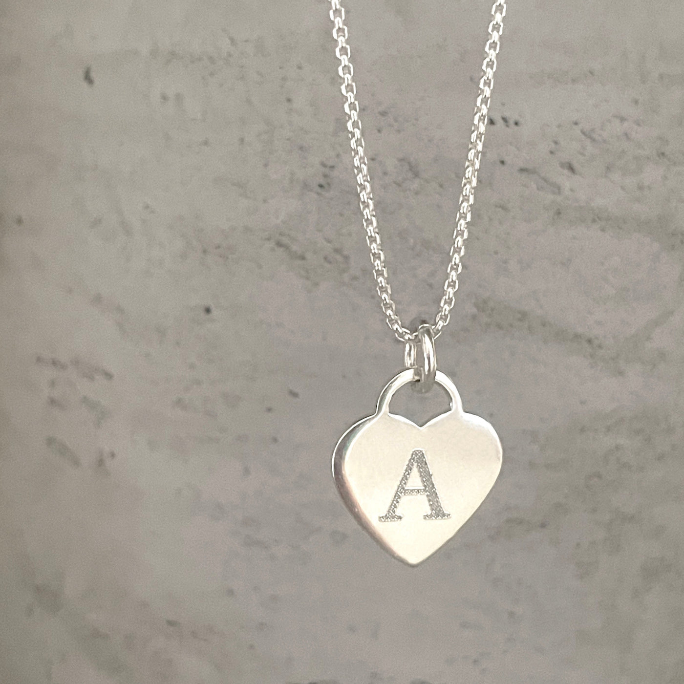 PERSONAOZED INITIAL DISC NECKLACE