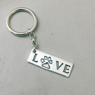 PERSONALIZED LOVE PAWPRINT KEYCHAIN | forever imprint jewellery