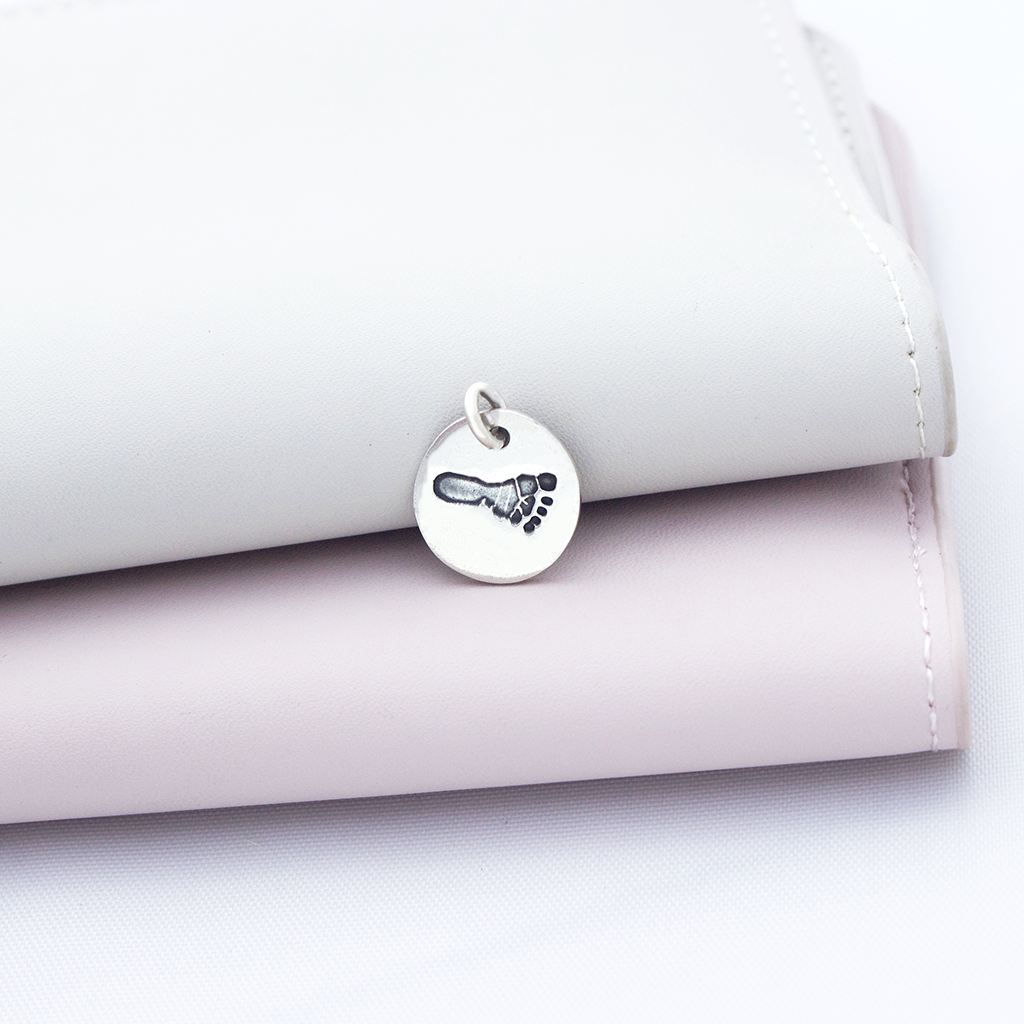 PERSONALIZED FOOTPRINT CIRCLE CHARM | FOREVER IMPRINT JEWELLERY