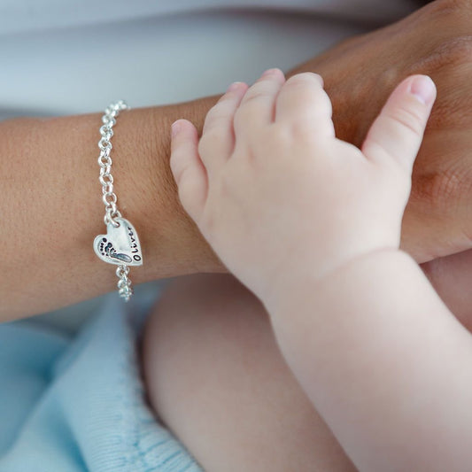 PERSONALIZED HANDPRINT OR FOOTPRINT HEART CHARM BRACELET | FOREVER IMPRINT JEWELLERY